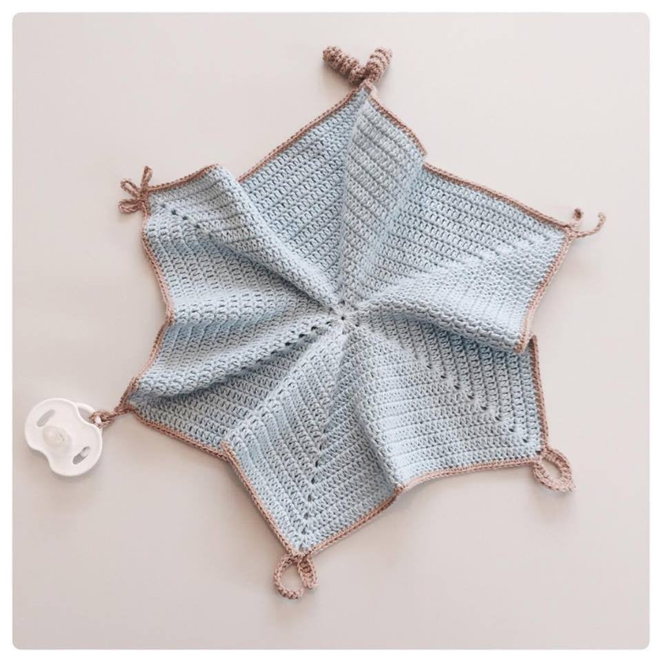 Crochet cuddle cloth